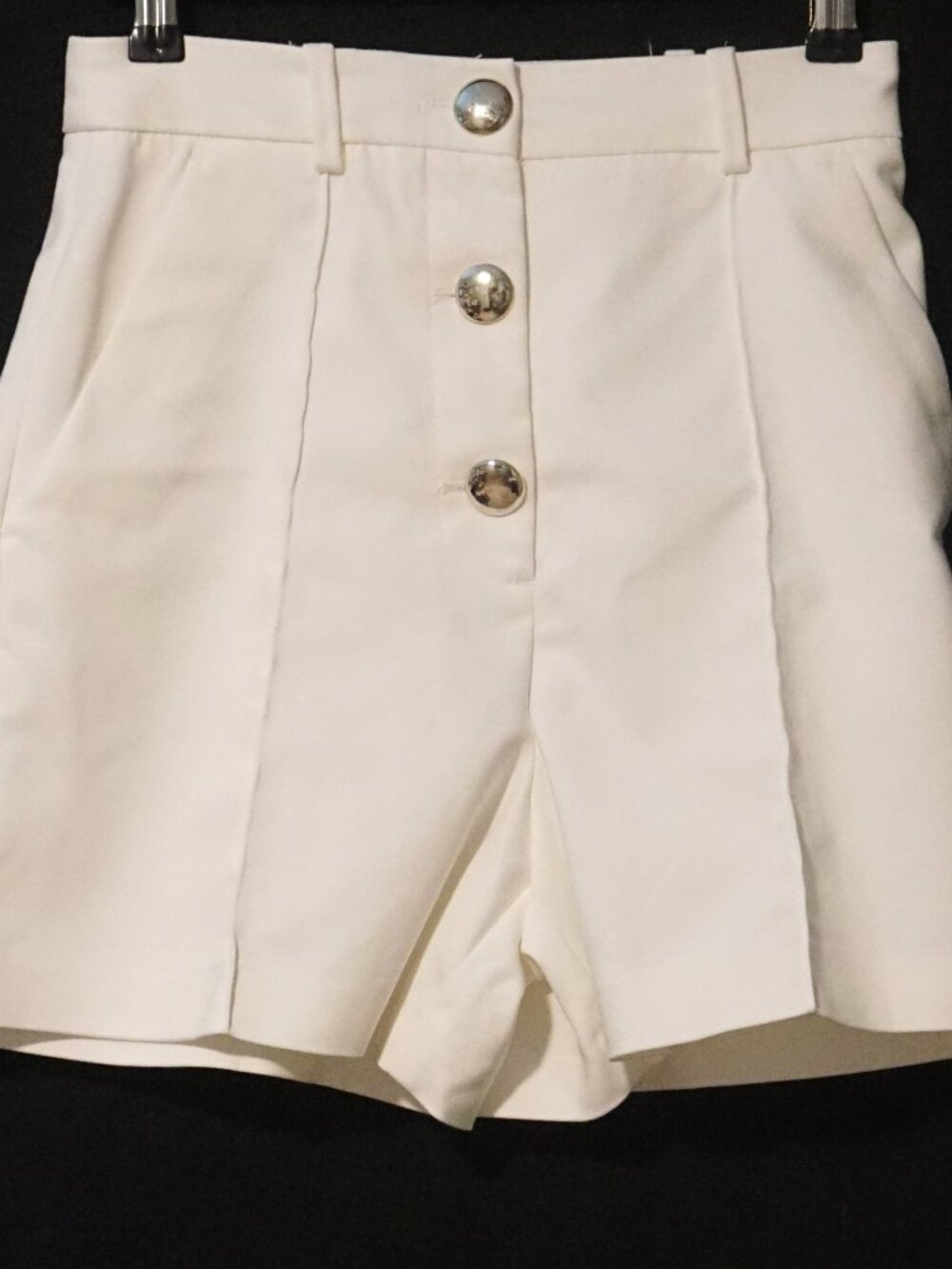 Zara Crème Shorts with Gold Button Details Women’s XS